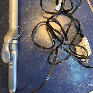 Conair “Titanium” 1 inch curling iron